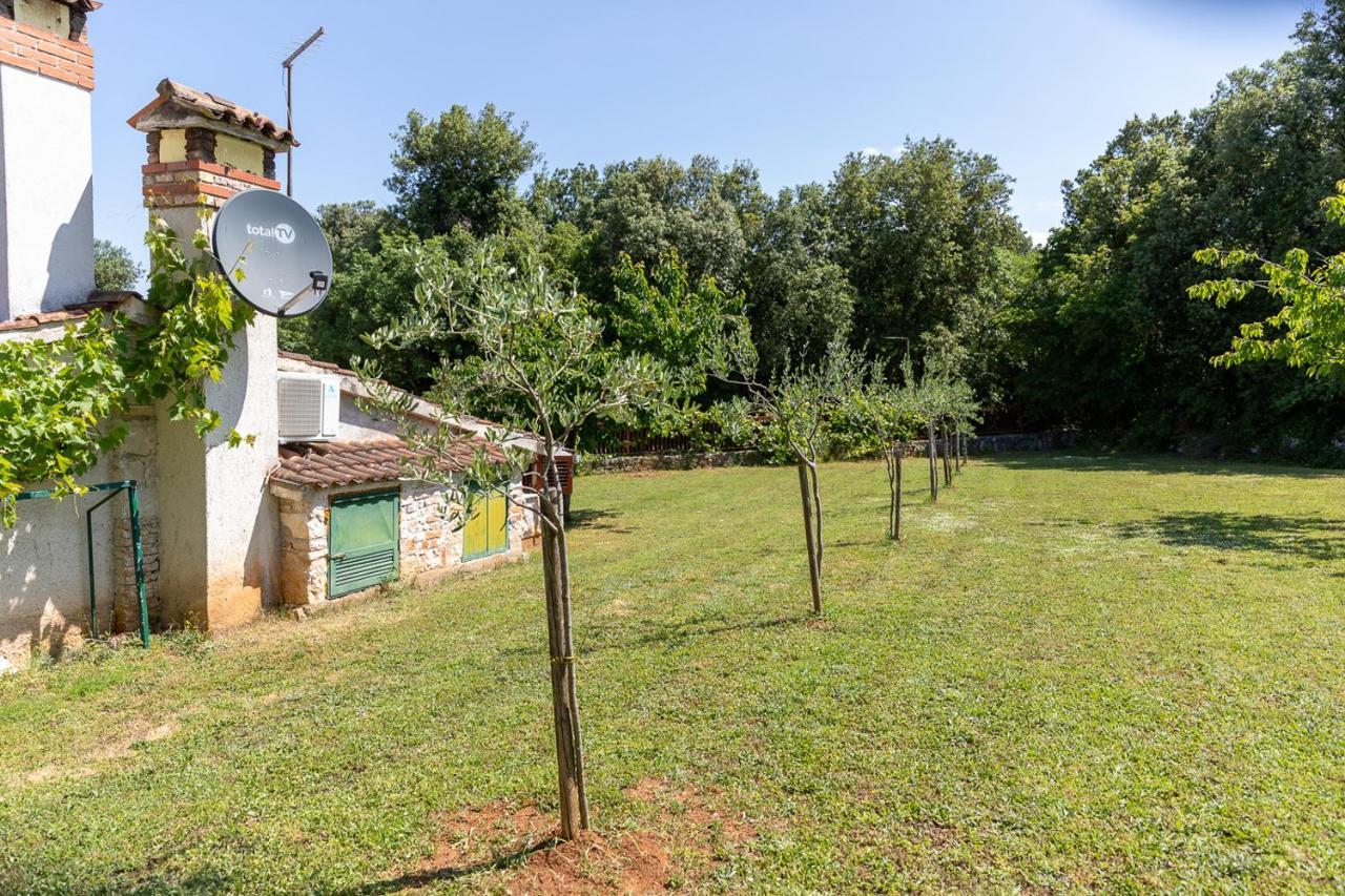 רוביני Holiday House Hana מראה חיצוני תמונה