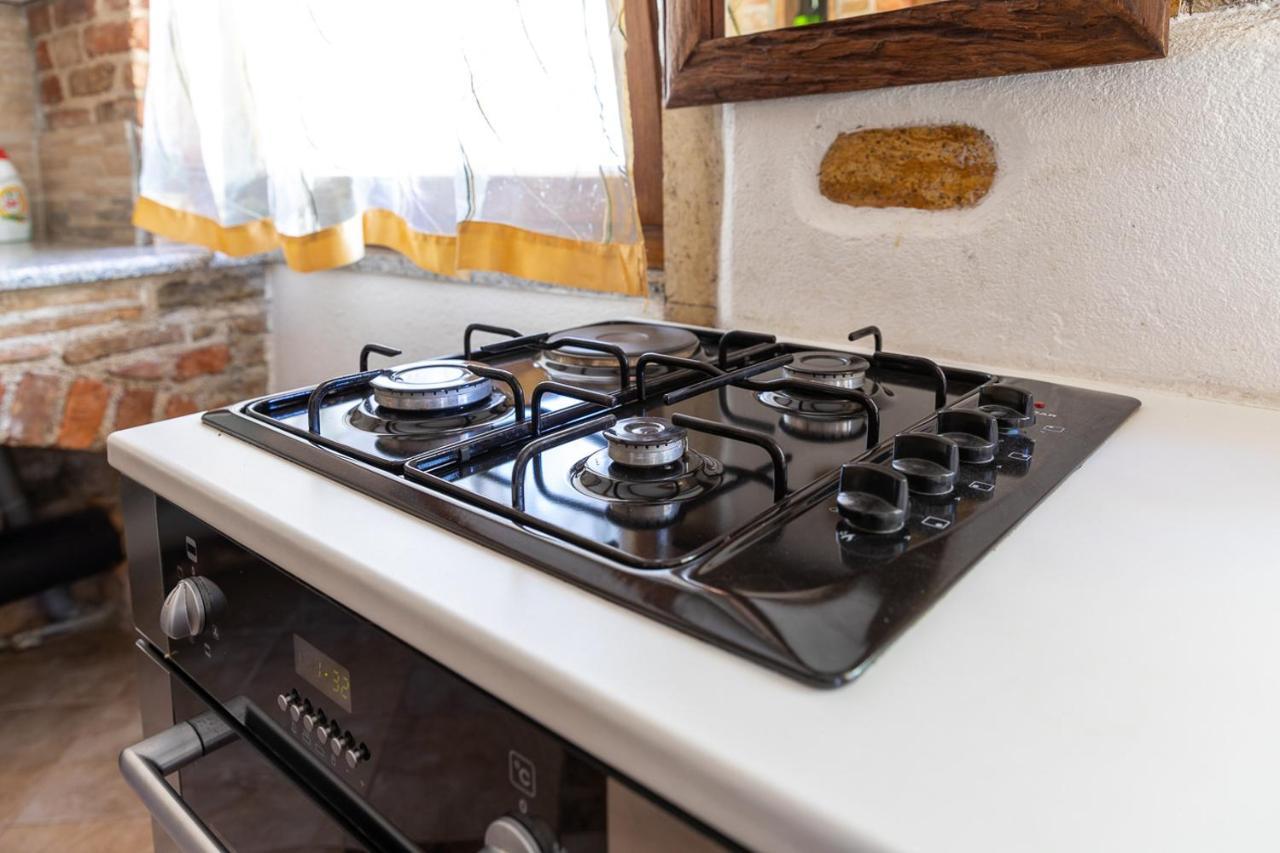 רוביני Holiday House Hana מראה חיצוני תמונה